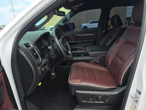 Bright White Clearcoat 2025 RAM 1500 Limited