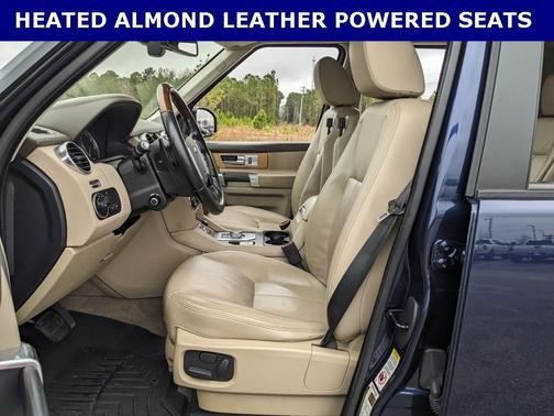 2016 Land Rover LR4 Base