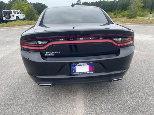 Pitch Black Clearcoat 2023 Dodge Charger SXT