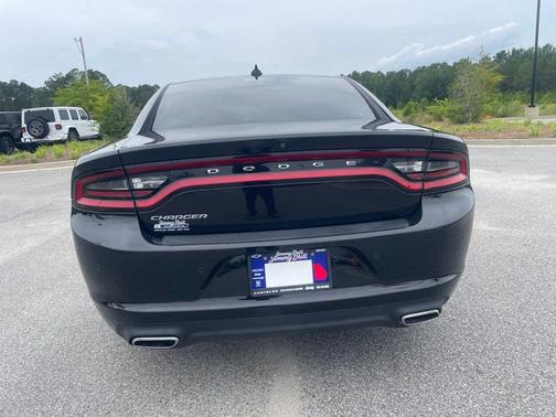 Pitch Black Clearcoat 2023 Dodge Charger SXT