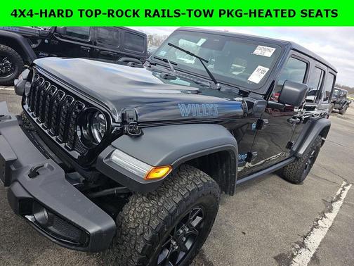 2025 Jeep Wrangler 4xe Sport