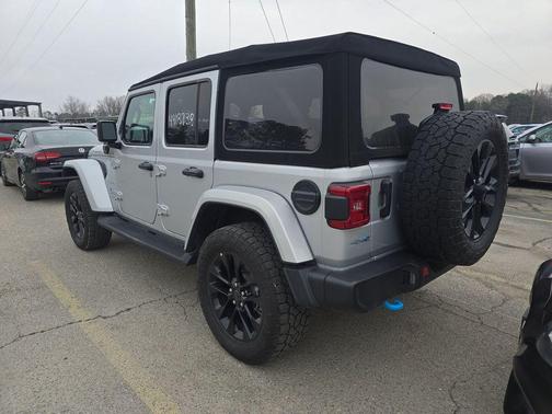 2024 Jeep Wrangler 4xe Sahara