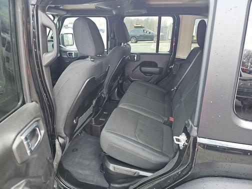 Black Clearcoat 2025 Jeep Wrangler 4xe Rubicon