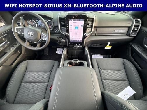 Molten Red Pearlcoat 2026 RAM 1500 Big Horn/Lone Star