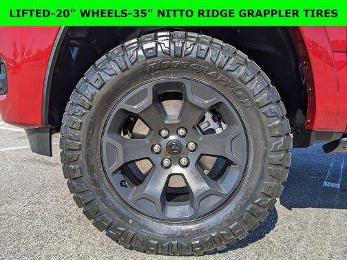 Molten Red Pearlcoat 2026 RAM 1500 Big Horn/Lone Star