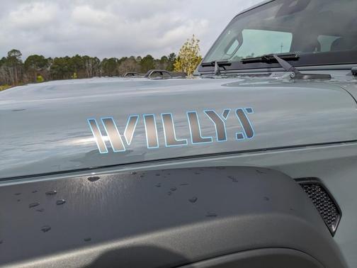 2025 Jeep Wrangler 4xe Sport