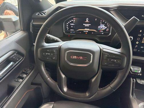 Summit White 2025 GMC Sierra 2500 AT4