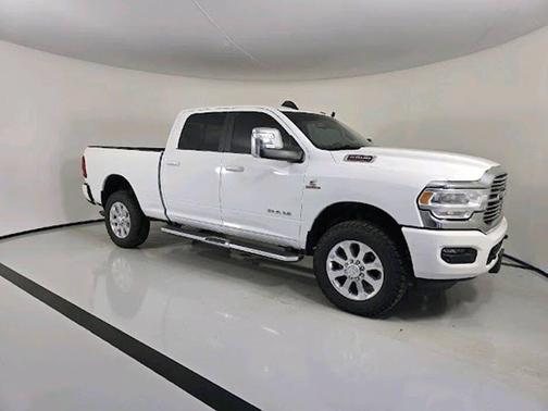 Bright White Clearcoat 2023 RAM 2500 Laramie