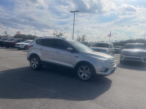 2019 Ford Escape Titanium