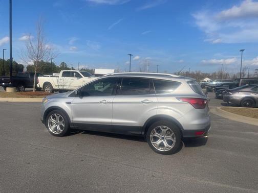2019 Ford Escape Titanium