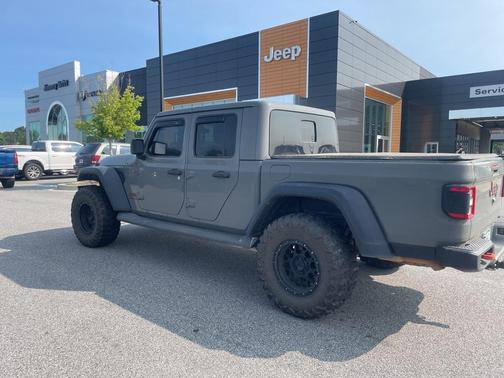 2022 Jeep Gladiator Mojave