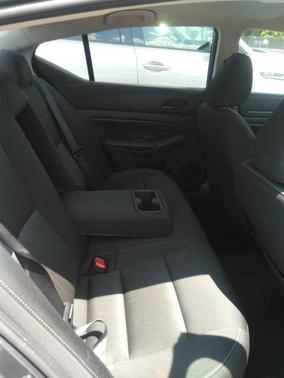 Gun Metallic 2024 Nissan Altima 2.5 SV