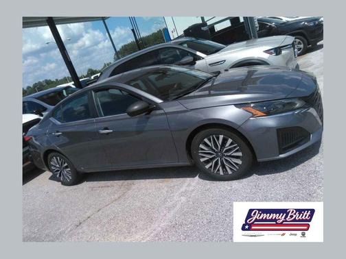 Gun Metallic 2024 Nissan Altima 2.5 SV