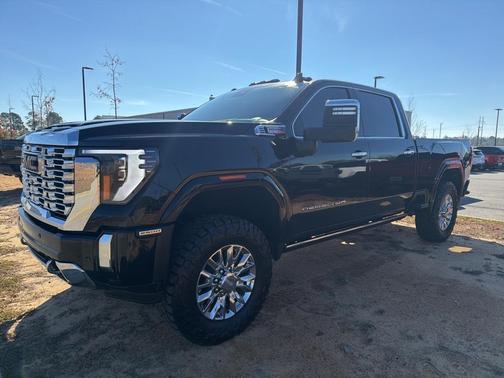 2024 GMC Sierra 2500 Denali