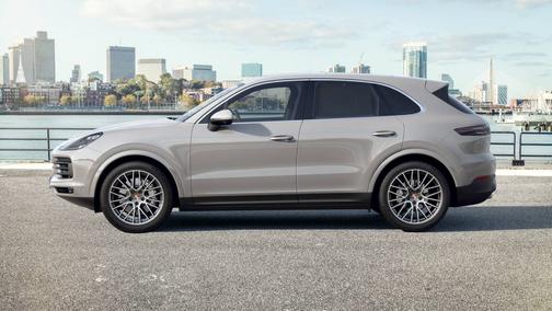 2022 Porsche Cayenne 