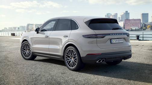 2022 Porsche Cayenne 