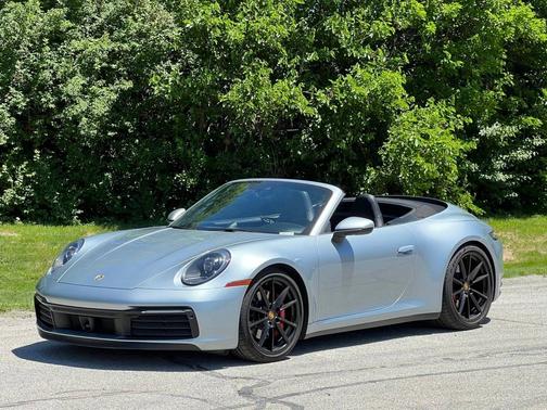 Dolomite Silver Metallic 2020 Porsche 911