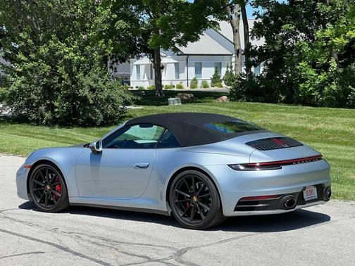 Dolomite Silver Metallic 2020 Porsche 911