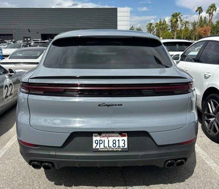 Arctic Grey 2024 Porsche Cayenne