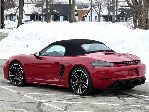 2024 Porsche 718 Boxster 