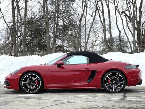 2024 Porsche 718 Boxster 