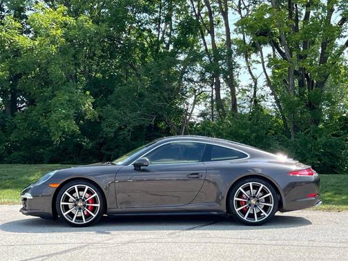 Anthracite Brown Metallic 2013 Porsche 911