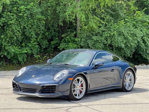 Night Blue Metallic 2017 Porsche 911