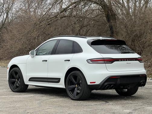 2023 Porsche Macan 