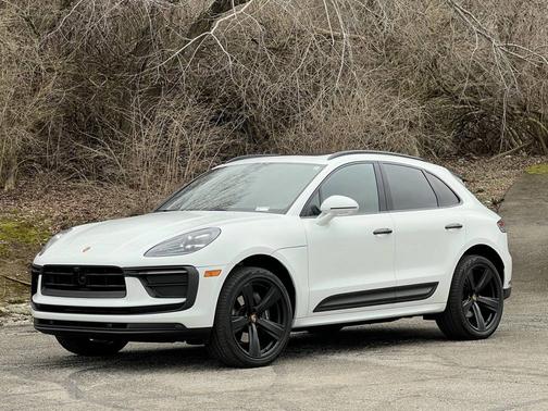 2023 Porsche Macan 