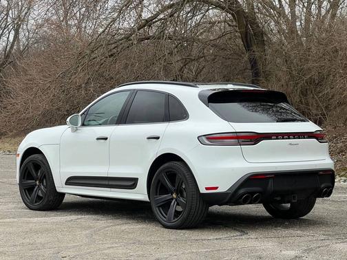 2023 Porsche Macan 