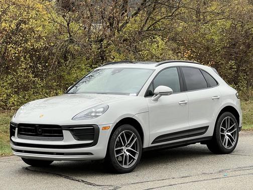 2025 Porsche Macan 