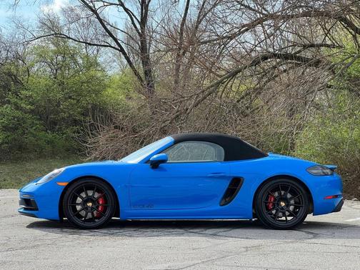 Shark Blue 2024 Porsche 718 Boxster