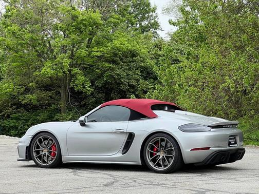 GT-Silver Metallic 2021 Porsche 718 Spyder