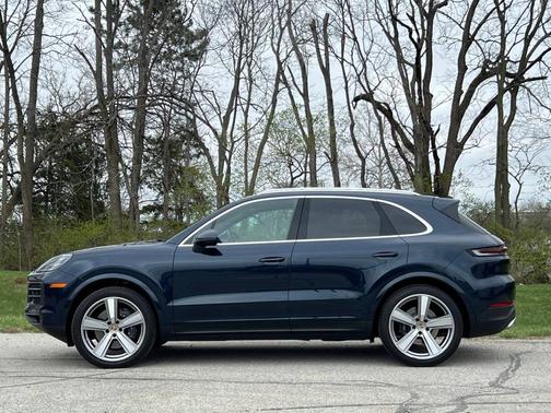 2025 Porsche Cayenne 