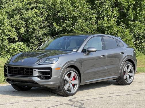 2025 Porsche Cayenne 