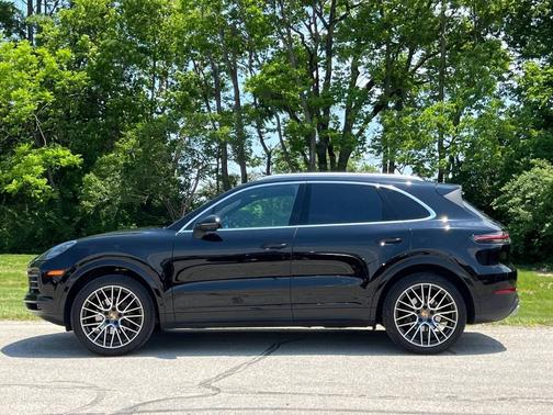 Black 2020 Porsche Cayenne