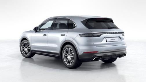 Dolomite Silver Metallic 2023 Porsche Cayenne