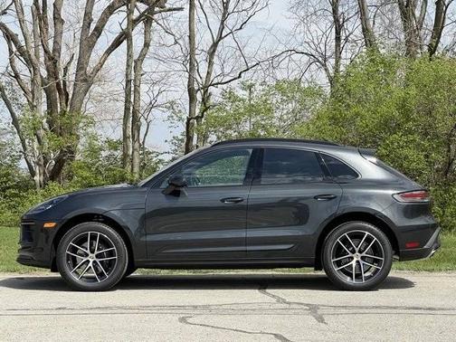 2025 Porsche Macan 