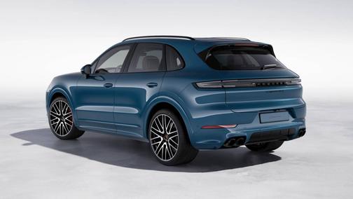 Montego Blue Metallic 2025 Porsche Cayenne