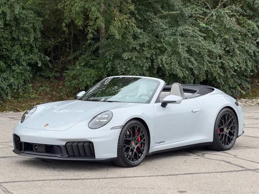 Ice Grey Metallic 2026 Porsche 911