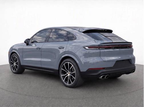 Arctic Grey 2024 Porsche Cayenne