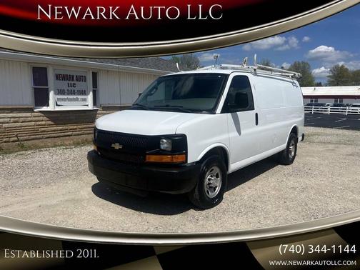 Summit White 2016 Chevrolet Express 3500 Work Van