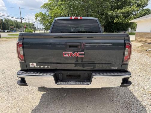 Dark Slate Metallic 2018 GMC Sierra 1500 SLT