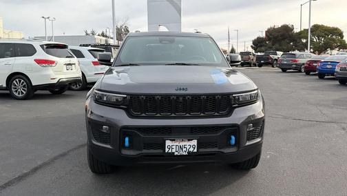 2022 Jeep Grand Cherokee 4xe Trailhawk