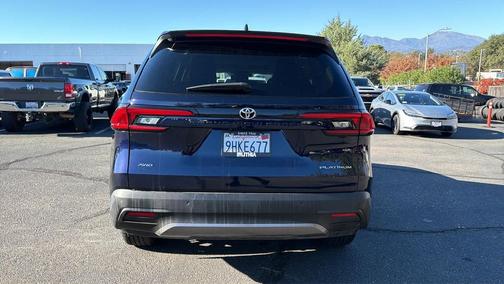 2024 Toyota Grand Highlander Platinum