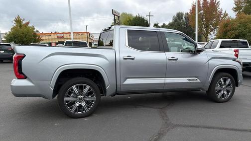2024 Toyota Tundra Hybrid Capstone