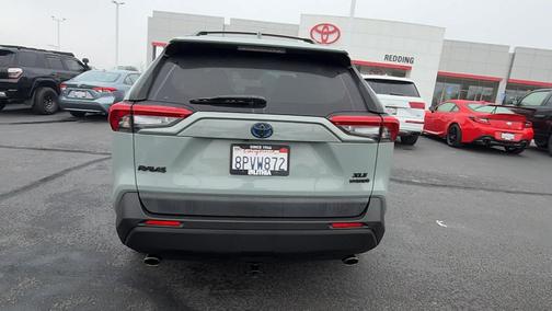 2020 Toyota RAV4 Hybrid XLE