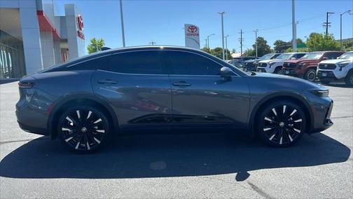 2023 Toyota Crown Platinum