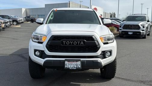 2017 Toyota Tacoma SR5
