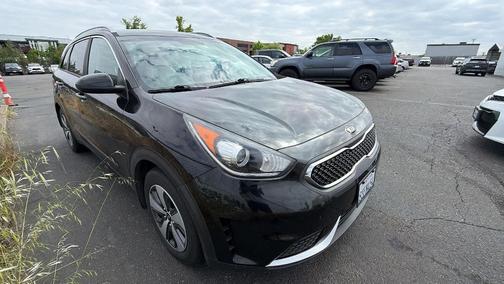 Aurora Black Pearl 2017 Kia Niro LX